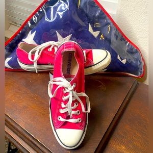 Women’s all American converse, tennis shoes